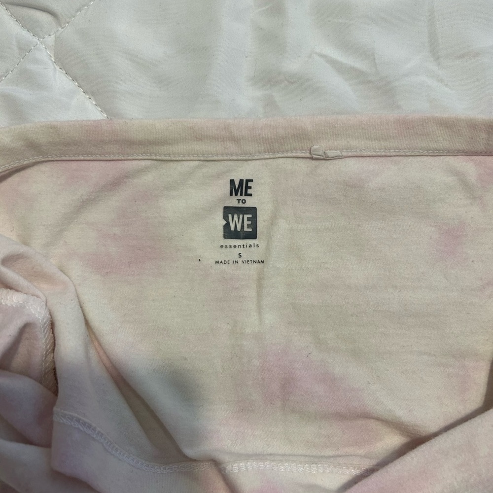 halter top - Picture 2 of 2